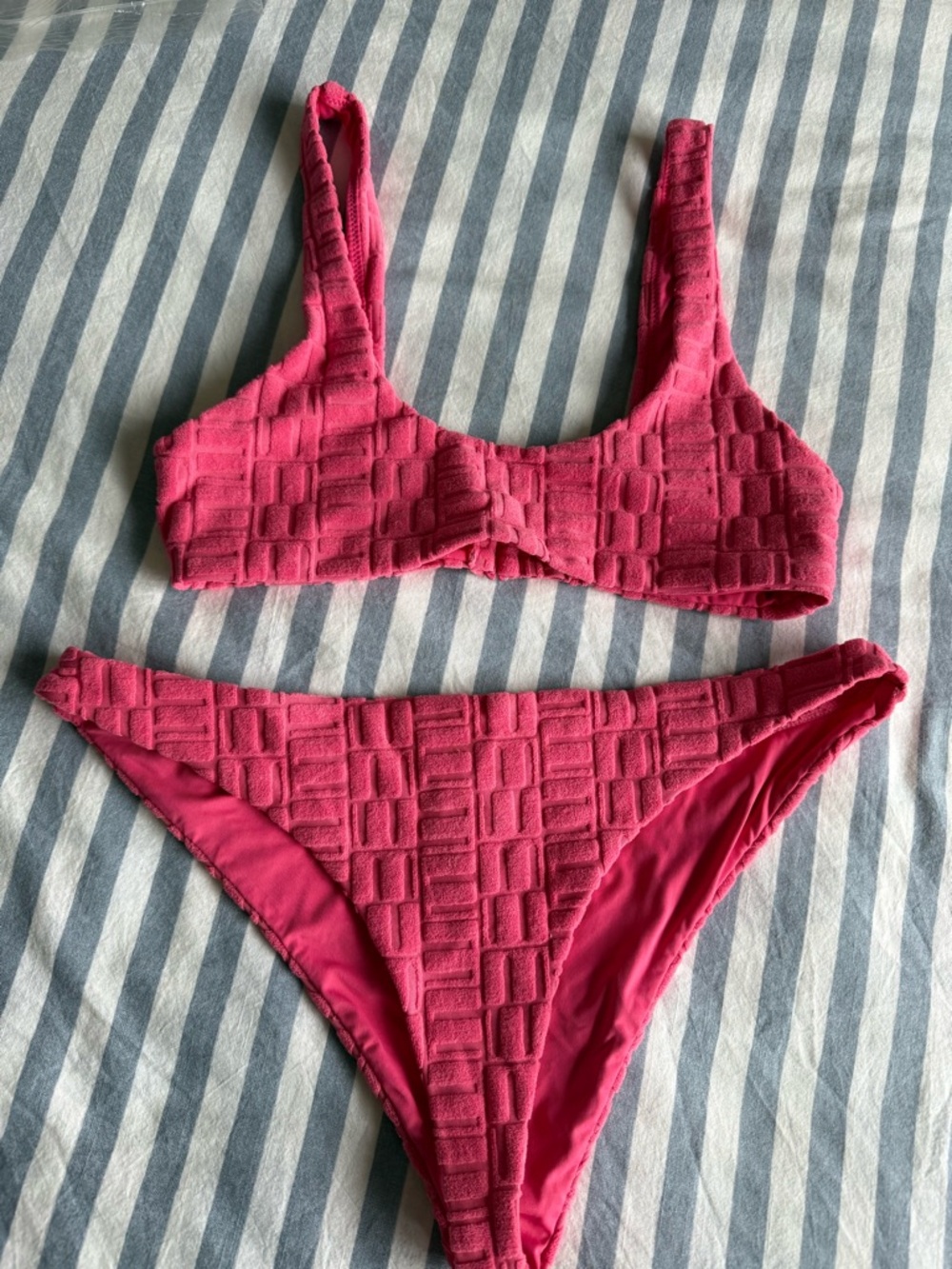 Mango Pink Textured Scoop Bikini Set - Unbranded, top size M, bottom size L